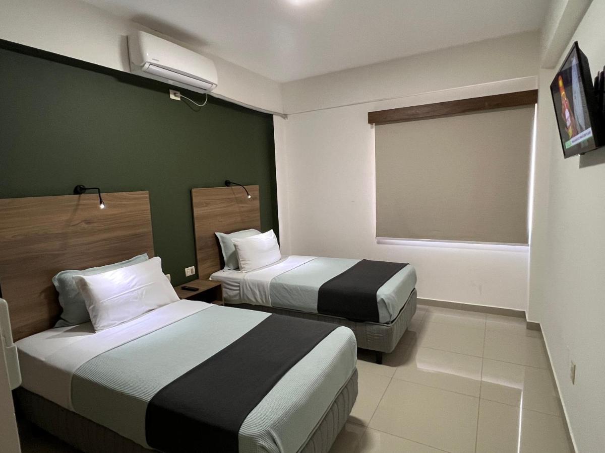 Pacifico Apart Hotel Santa Cruz de La Sierra Zewnętrze zdjęcie